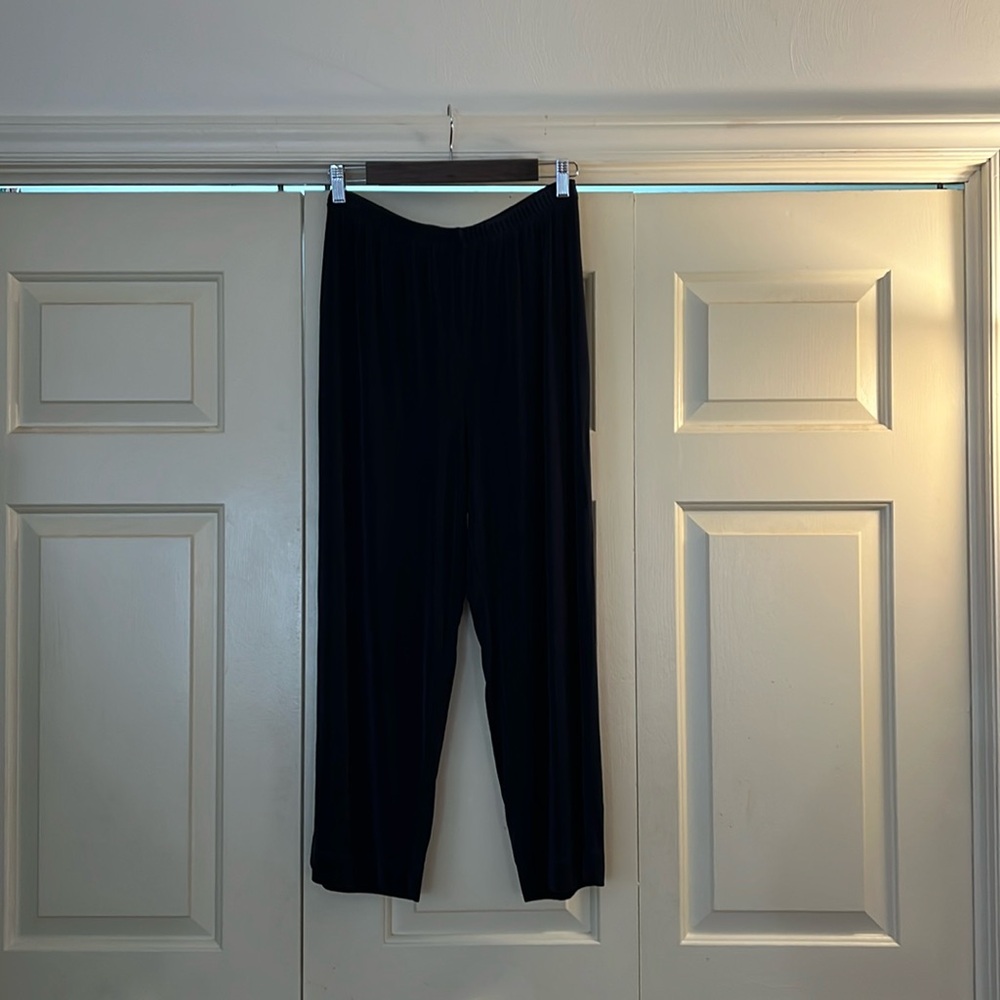 Citiknit slinky slip on capri pants dark navy blue size large stretchy fabric